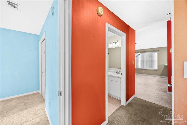 1015 Simpson St, Pensacola, FL 32526