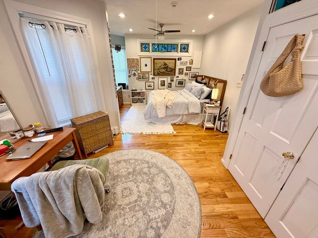 184 Boston St 1, Boston, MA 02125