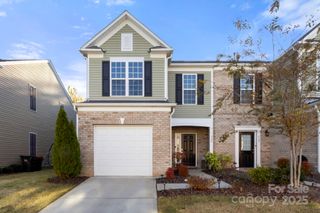 525 Hunters Dance Road, Fort Mill, SC 29708