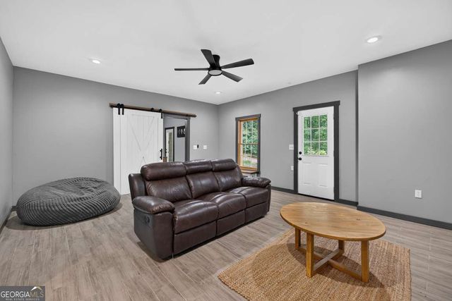 5659 Lakeshore Road, Buford, GA 30518