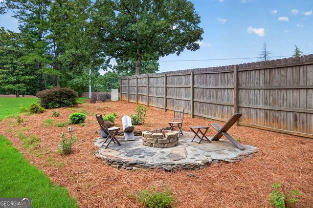 5659 Lakeshore Road, Buford, GA 30518