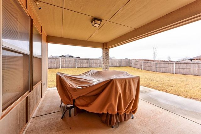 280 Renee Drive, Blanchard, OK 73010