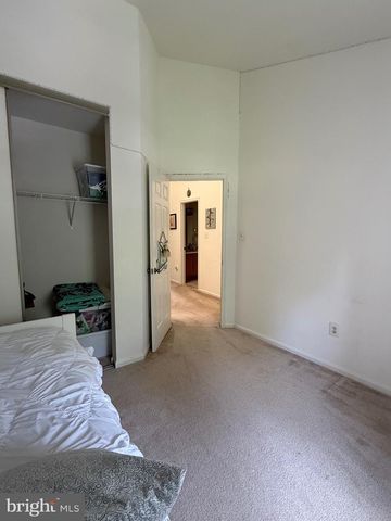 5920 EDSON LN, Rockville, MD 20852