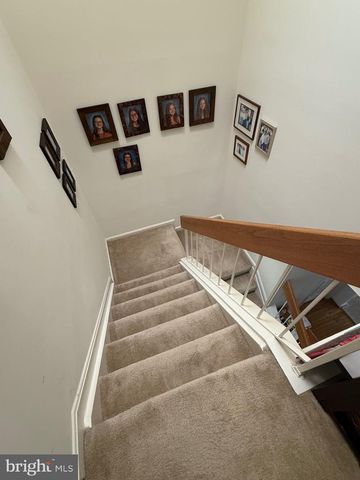 5920 EDSON LN, Rockville, MD 20852