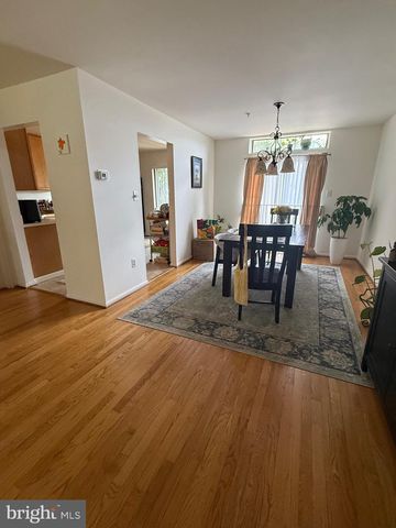 5920 EDSON LN, Rockville, MD 20852
