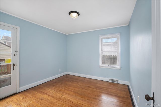 16820 Harlow Street, Detroit, MI 48235