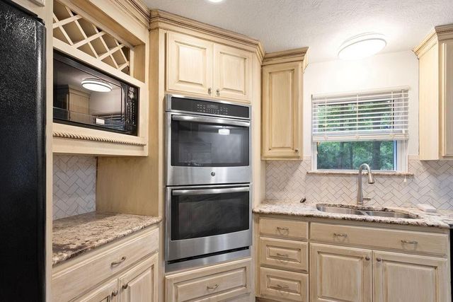 15050 Cardinal Trail, Conroe, TX 77302