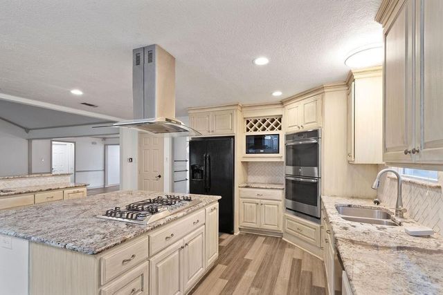 15050 Cardinal Trail, Conroe, TX 77302