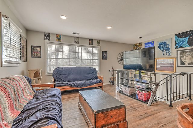 4006 West Englewood Boulevard, Johnson City, TN 37601