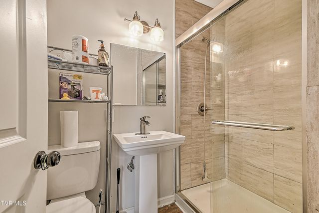 4006 West Englewood Boulevard, Johnson City, TN 37601