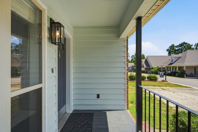 3 Bridgefield Ct., Hattiesburg, MS 39402