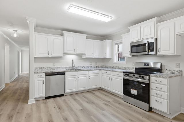 3 Bridgefield Ct., Hattiesburg, MS 39402