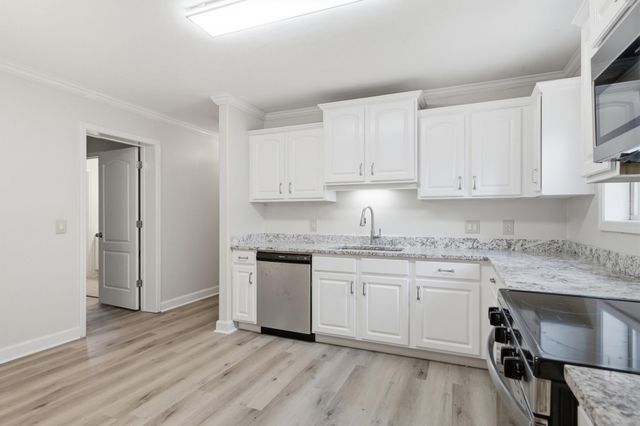 3 Bridgefield Ct., Hattiesburg, MS 39402