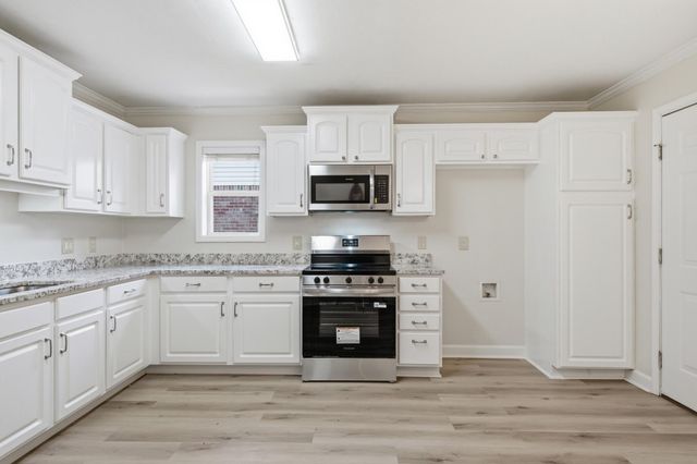 3 Bridgefield Ct., Hattiesburg, MS 39402