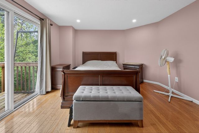 3 Strathmore Shire Dr. E, Uxbridge, MA 01569