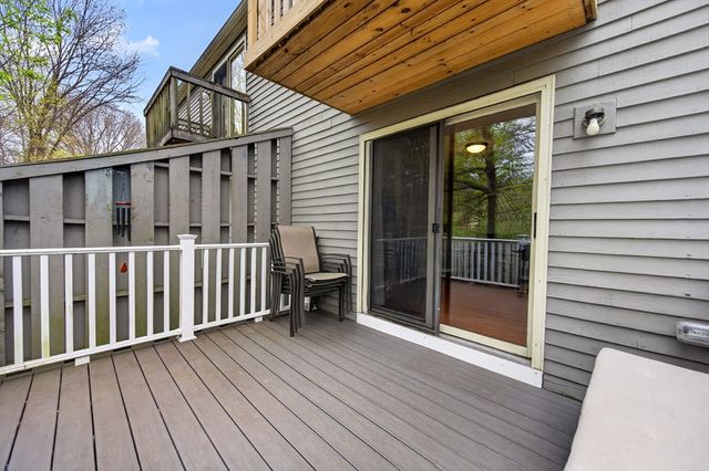 3 Strathmore Shire Dr. E, Uxbridge, MA 01569