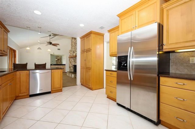8852 EL PRADO AVENUE, Orlando, FL 32825