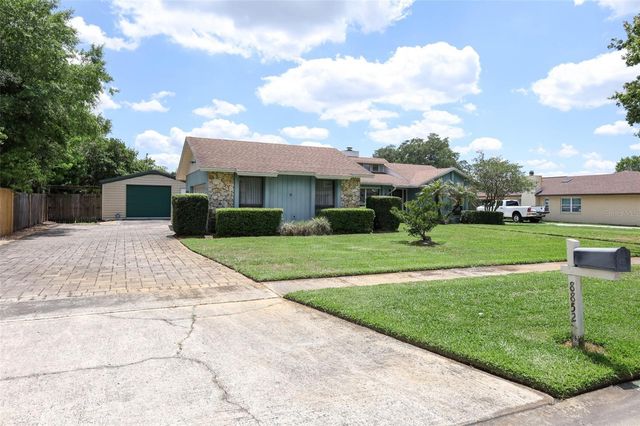 8852 EL PRADO AVENUE, Orlando, FL 32825