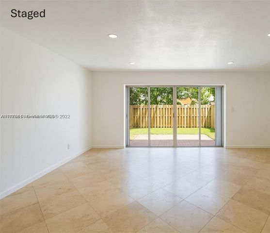 3321 Farragut St 7D, Hollywood, FL 33021