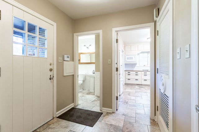 3526 N Washington Road, Fort Wayne, IN 46802