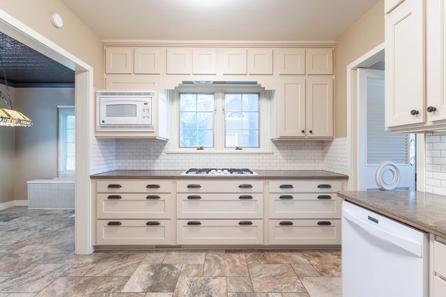 3526 N Washington Road, Fort Wayne, IN 46802