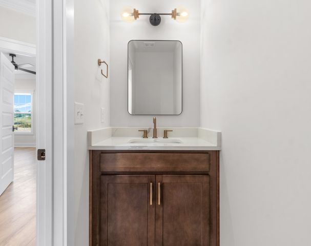 1066 Indian Creek, Cumberland Furnace, TN 37051