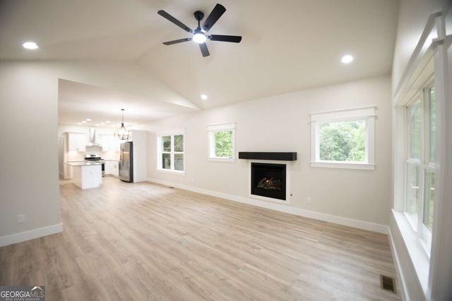 263 Hillcrest Drive, Toccoa, GA 30577