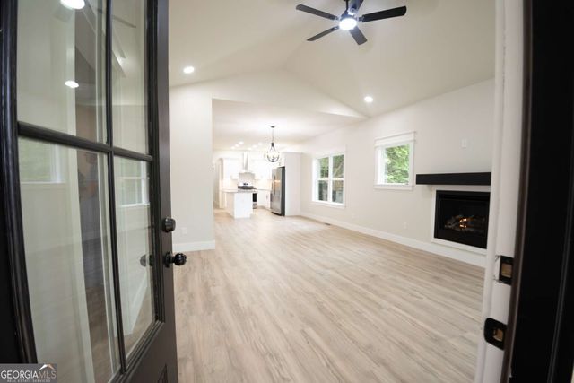 263 Hillcrest Drive, Toccoa, GA 30577