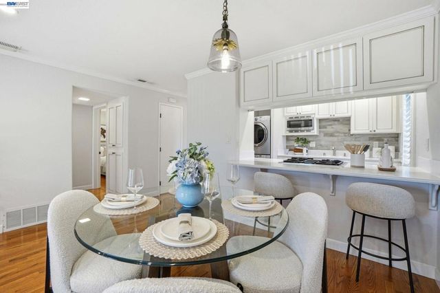 1945 Trinity Ave 1, Walnut Creek, CA 94596