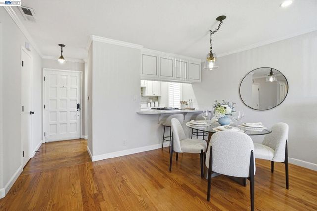 1945 Trinity Ave 1, Walnut Creek, CA 94596