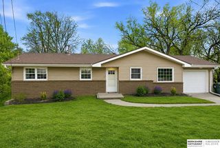 16 Shady Lane, Council Bluffs, IA 51503