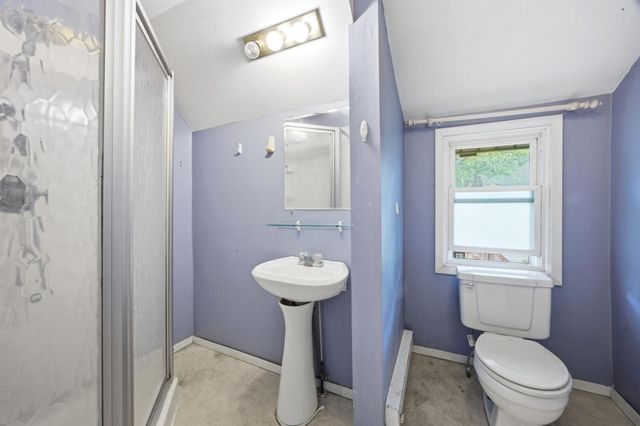 1306 18th Street S, Fargo, ND 58103
