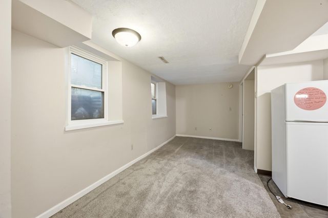 1306 18th Street S, Fargo, ND 58103