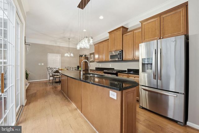 713 BELMONT BAY DR, Woodbridge, VA 22191