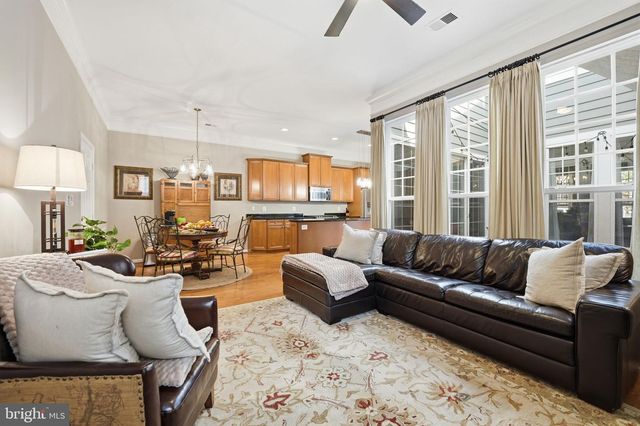 713 BELMONT BAY DR, Woodbridge, VA 22191