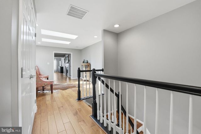 713 BELMONT BAY DR, Woodbridge, VA 22191