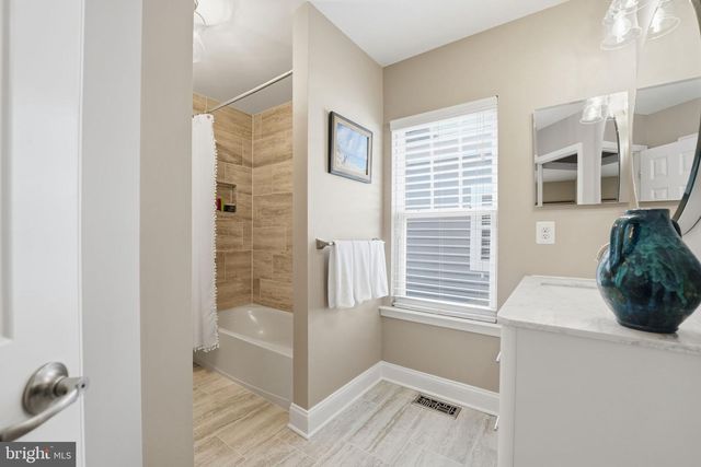 713 BELMONT BAY DR, Woodbridge, VA 22191