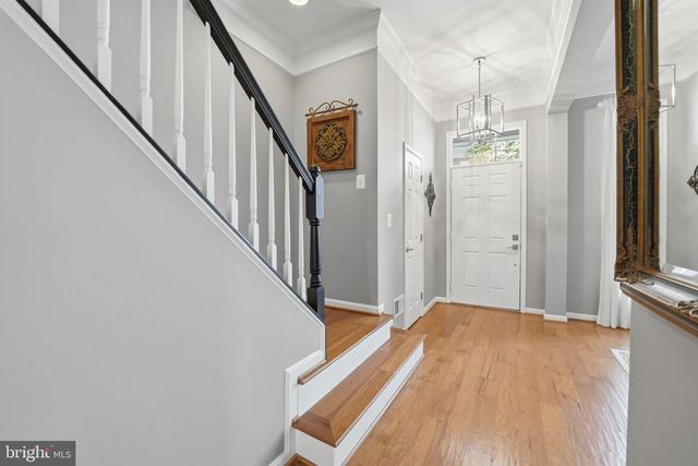 713 BELMONT BAY DR, Woodbridge, VA 22191