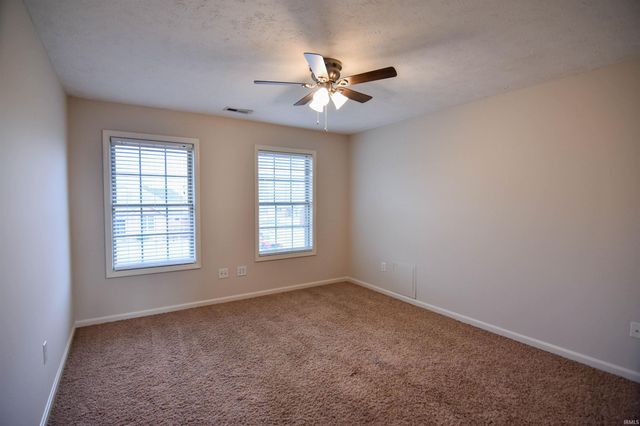 913 Mohawk Drive, Fort Branch, IN 47648