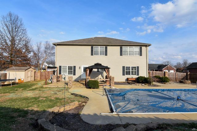 913 Mohawk Drive, Fort Branch, IN 47648