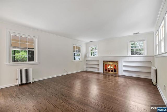 151 Walthery Avenue, Ridgewood, NJ 07450
