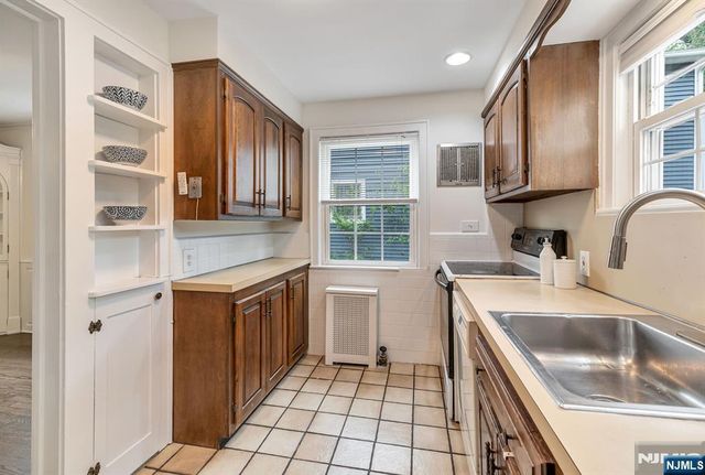 151 Walthery Avenue, Ridgewood, NJ 07450