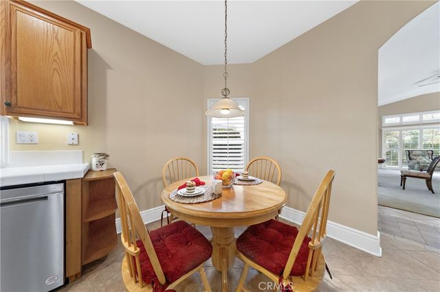 24272 Calle Artino, Murrieta, CA 92562