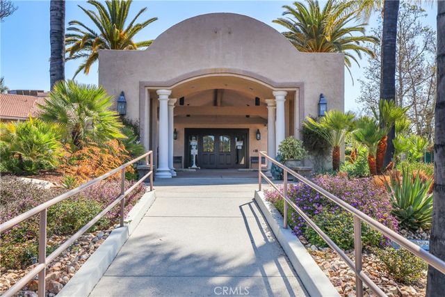 24272 Calle Artino, Murrieta, CA 92562