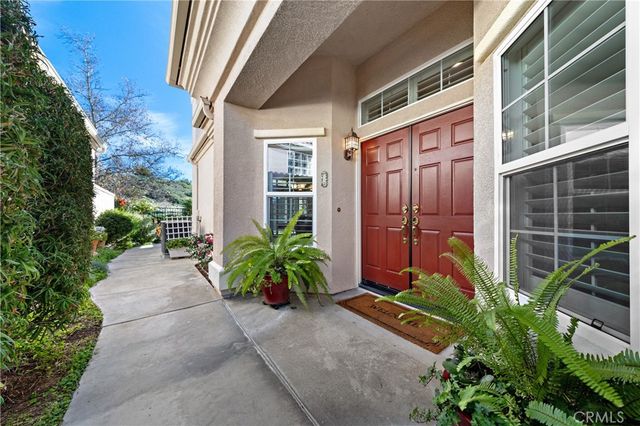 24272 Calle Artino, Murrieta, CA 92562