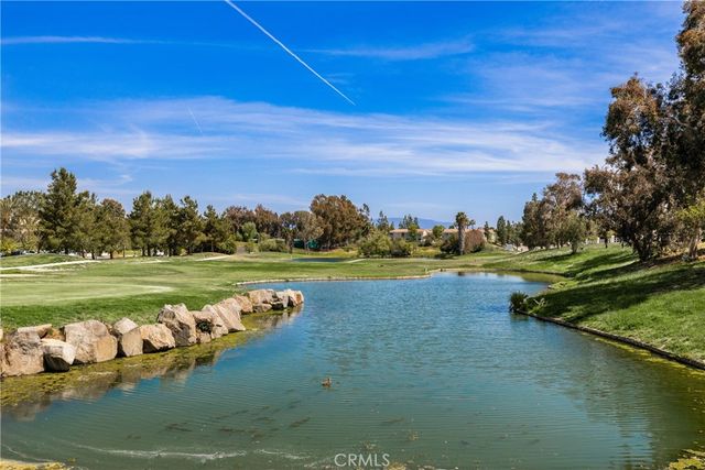 24272 Calle Artino, Murrieta, CA 92562