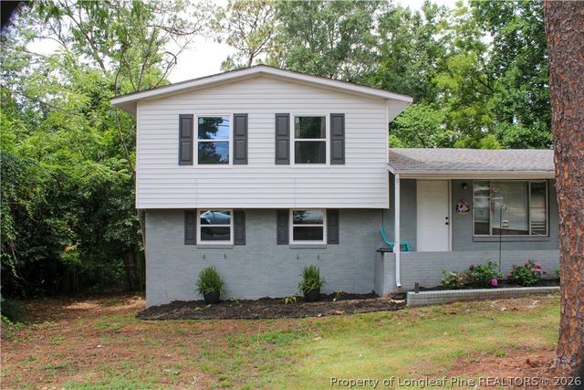 1806 Glenwick Drive, Fayetteville, NC 28304
