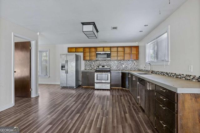 106 Holcomb Street, Savannah, GA 31406