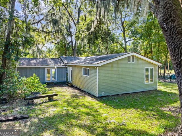 106 Holcomb Street, Savannah, GA 31406