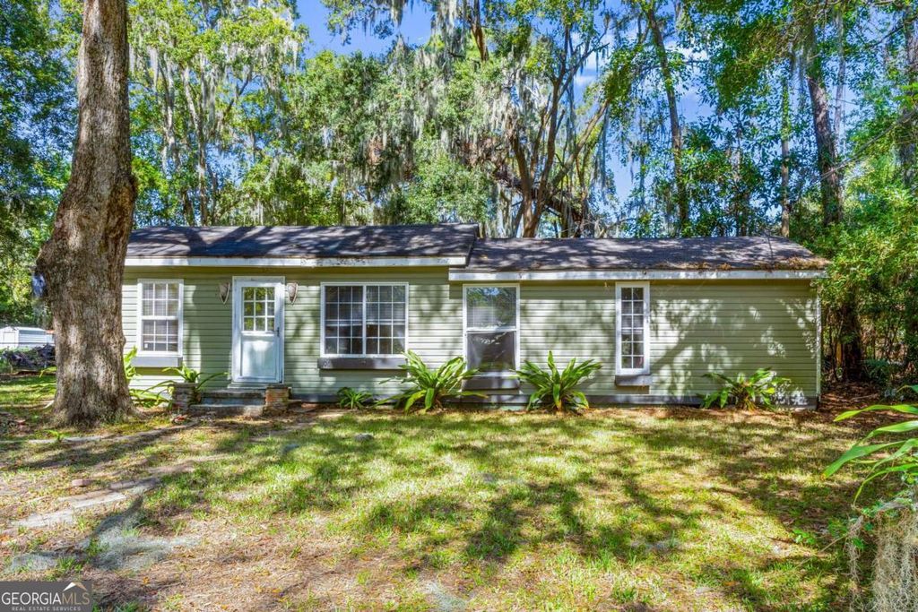 106 Holcomb Street, Savannah, GA 31406